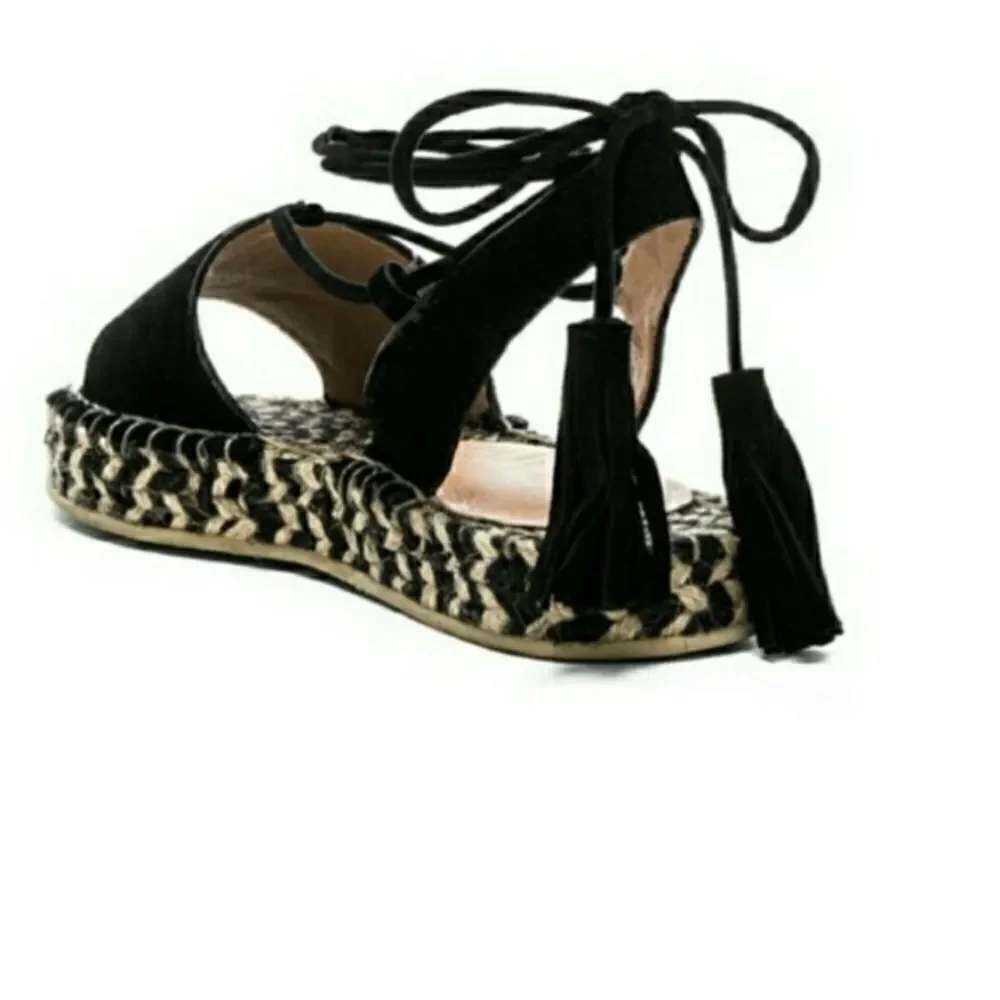 Revole Raye Espadrilles Black Leather Suede Lace up Tassel Detail Size 8.5